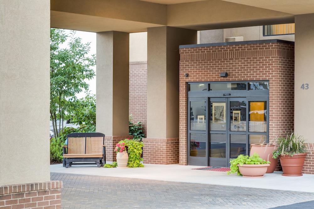 Hampton Inn Harrisonburg South Dış mekan fotoğraf