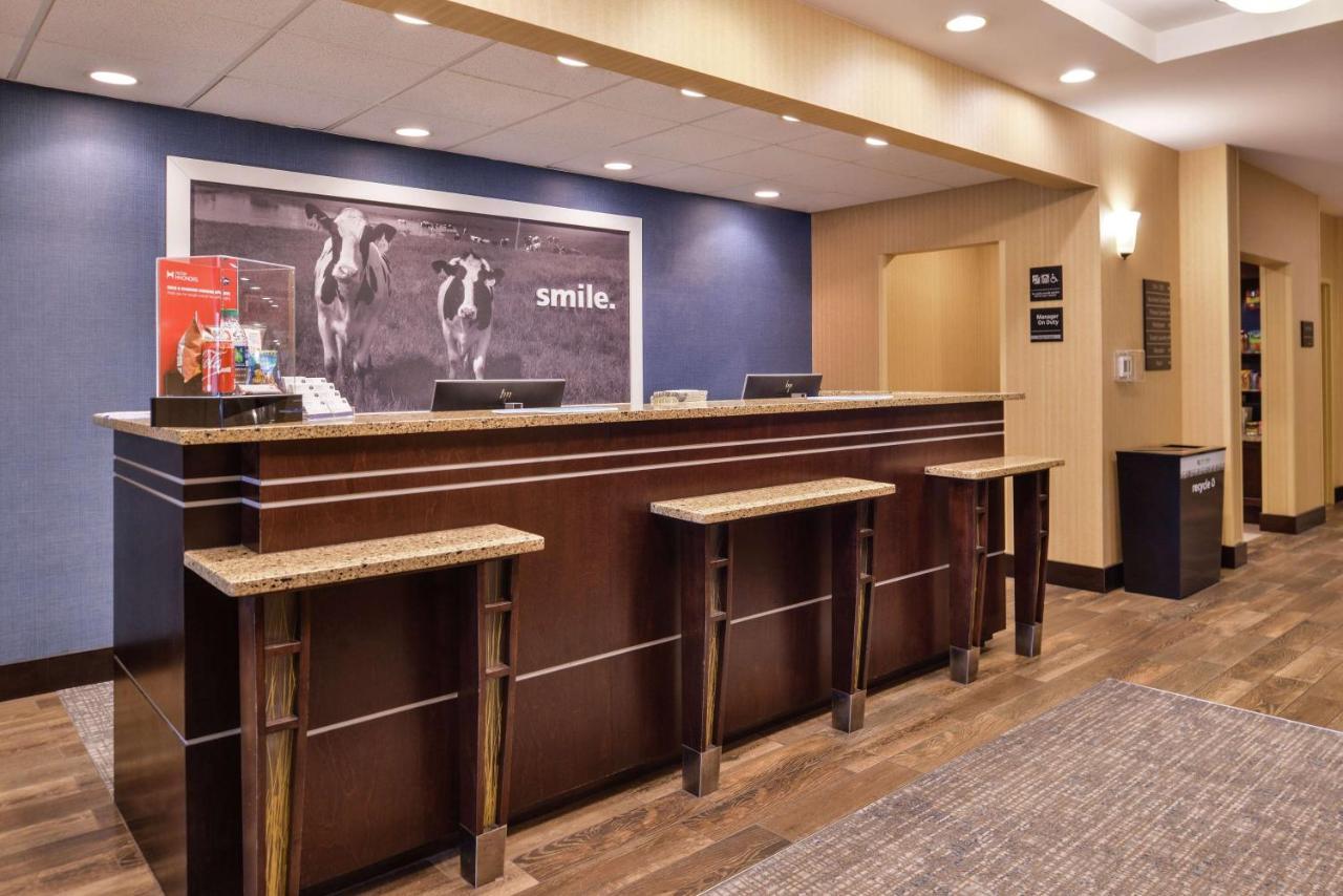 Hampton Inn Harrisonburg South Dış mekan fotoğraf