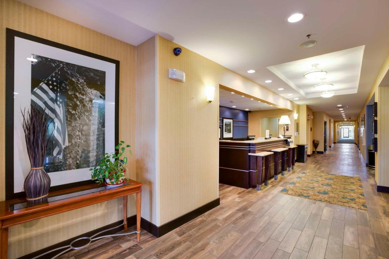 Hampton Inn Harrisonburg South Dış mekan fotoğraf